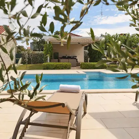 In With Private Swimming Pool, Be Inside Or Outside Debeljak